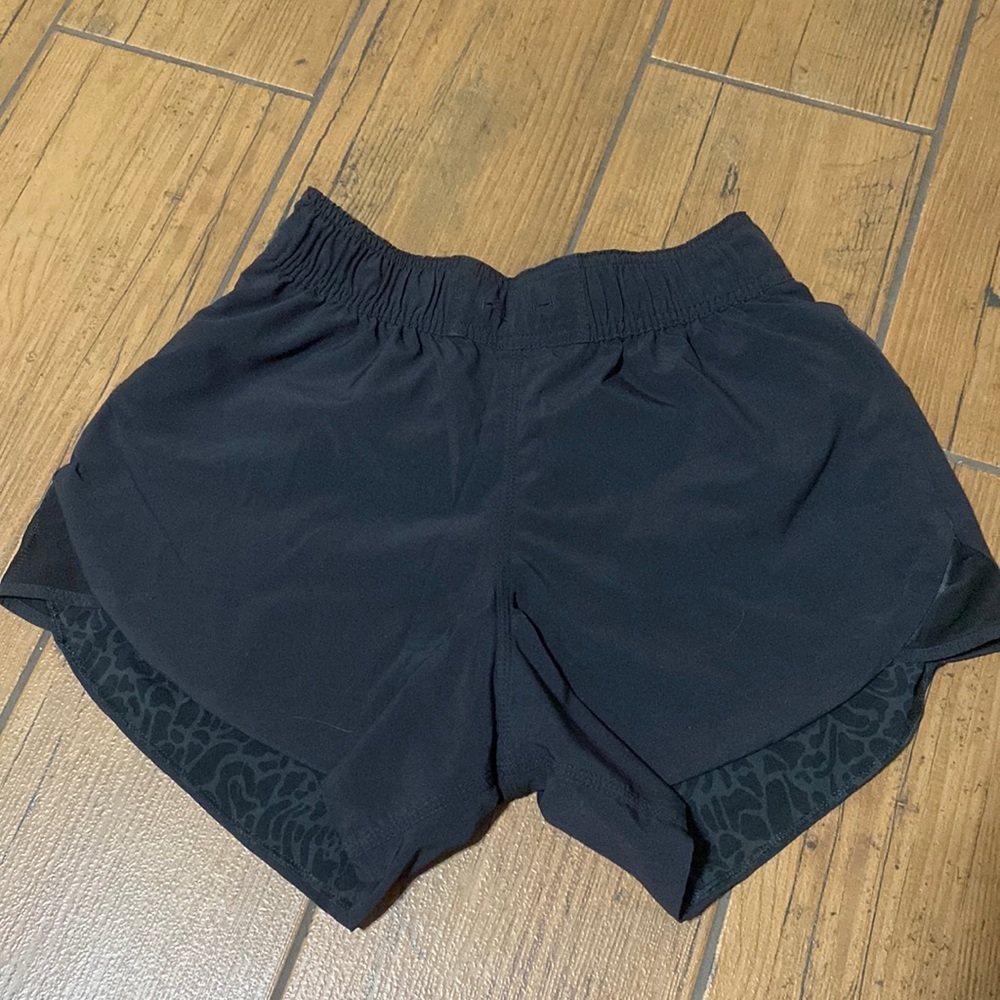 Reversible Lululemon short